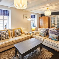 Host Stay Dotty s Coastal Retreat