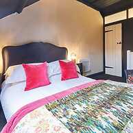 Host Stay Dotty s Coastal Retreat