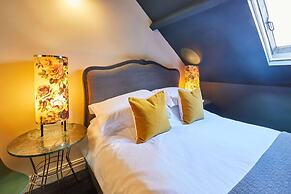 Host Stay Dotty s Coastal Retreat