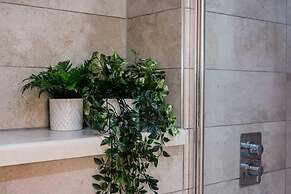 Host Apartments Kings Dock View Baltic Living