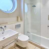 Host Stay Ancient Lights