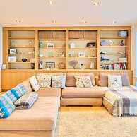 Host Stay Ancient Lights