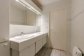 BE DEH Zeed 55-8 in De Haan