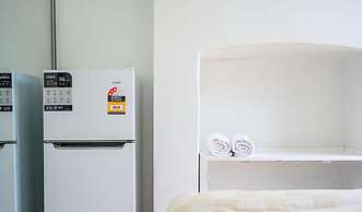 Metawise/parramatta Cozy Room With Furniture Wifi