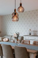 Stunning Apartment With Golf Course Views