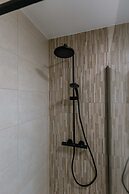 Stunning Apartment With Golf Course Views