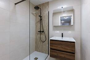 Stunning Apartment With Golf Course Views