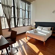 Sosuite 2BR Apt w W/d, Gym, On-site Restaurant