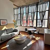 Sosuite 2BR Apt w W/d, Gym, On-site Restaurant