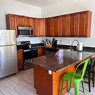 Sosuite 2BR Apt w W/d, Gym, On-site Restaurant