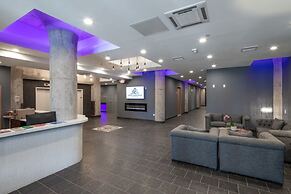 Sosuite 2BR Apt w W/d, Gym, On-site Restaurant