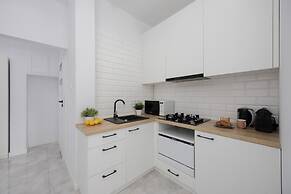 Blisko Plaży nad Wisłą by Renters