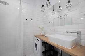 Blisko Plaży nad Wisłą by Renters