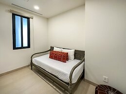 Has it all Beachfront Retreat With Stunning Views