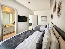 Sandy Beach 2BR Beachfront Getaway