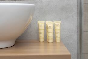 Lema Apartment Gdańsk by Renters