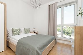 Lema Apartment Gdańsk by Renters
