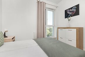 Lema Apartment Gdańsk by Renters