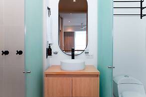 w Cozy Loft w Balcony in Crespo