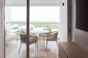 w Cozy Loft w Balcony in Crespo