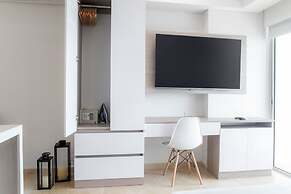 w Phenomenal Loft With Balcony in Crespo