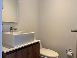 w Wonderful 1BR With Moder Balcony in Poblado