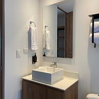 w Wonderful 1BR With Moder Balcony in Poblado