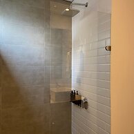 w Wonderful 1BR With Moder Balcony in Poblado