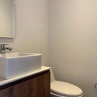 w Wonderful 1BR With Moder Balcony in Poblado