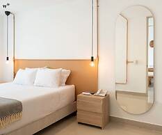 w Astonishing 1BR With Terrace at Poblado