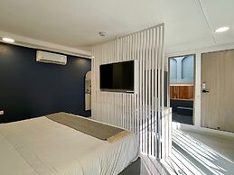 w Awesome 2BR w 2 Jacuzzi s in El Poblado