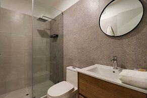 w Delightful 2BR w Balcony in Miraflores