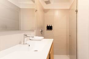 w Perfect Loft w Fabulous Deco in Santa Barbara