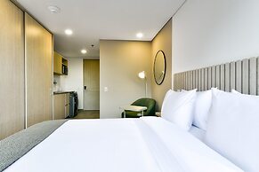 w Perfect Loft w Fabulous Deco in Santa Barbara