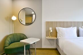 w Perfect Loft w Fabulous Deco in Santa Barbara