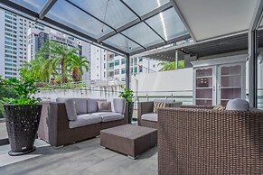 w Radiant 1BR w Modern Balcony in San Francisco