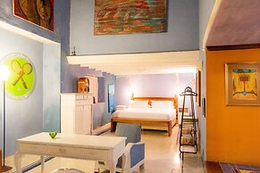 Fantastic 5BR House With AC in Cartagena