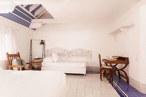 Fantastic 5BR House With AC in Cartagena