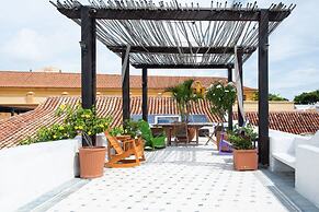 Fantastic 5BR House With AC in Cartagena