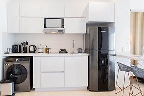 w Lovely Loft With Balcony in Crespo