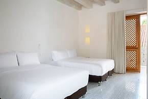 w Magnificent 3BR House w Modern Deco in Cartagena