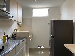 w Fantastic 1BR With Terrace at Poblado