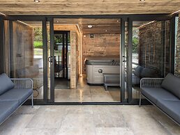 The Hideaway at Higher Longtail