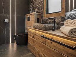 The Hideaway at Higher Longtail