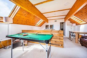 Beachfront House With 2 Kayaks Sleeps 8