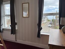 Large Family Getaways Metres From the Beach