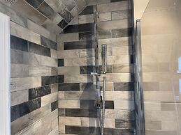 Contemporary Beachfront Bungalow With Direct Access to the Sea