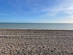 Contemporary Beachfront Bungalow With Direct Access to the Sea