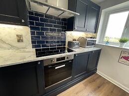 Exquisite Beachfront Residence With Luxurious Interiors The Cozy Clam 