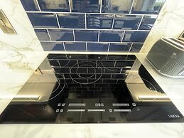 Exquisite Beachfront Residence With Luxurious Interiors The Cozy Clam 